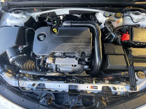 Used 2025 Chevrolet Malibu LT image 31