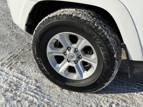 Used 2024 Toyota 4Runner SR5 image 10