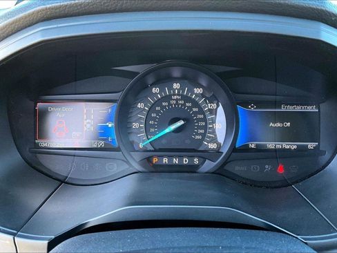 Used 2022 Ford Edge SEL w/ Convenience Package image 17