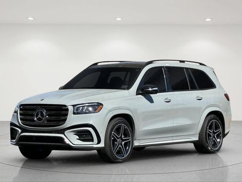 New 2024 Mercedes-Benz GLS 450 4MATIC image 2