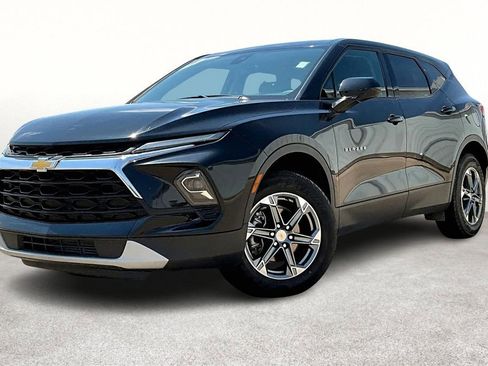 Used 2023 Chevrolet Blazer LT image 14