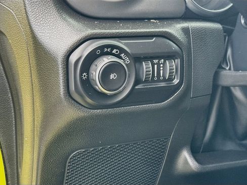 Certified 2022 Jeep Wrangler Unlimited Sport AWD/4WD image 11