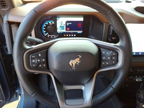 Used 2024 Ford Bronco Outer Banks w/ Sasquatch Package image 28