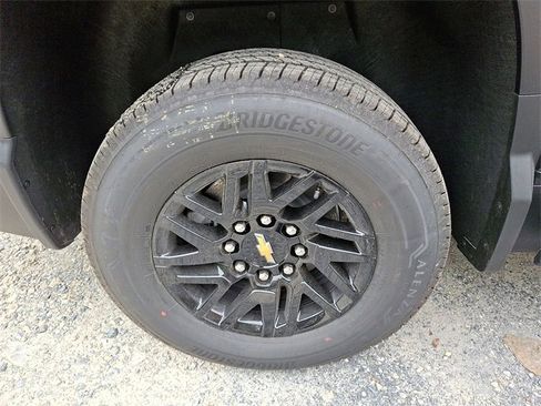 New 2026 Chevrolet Silverado EV LT image 5