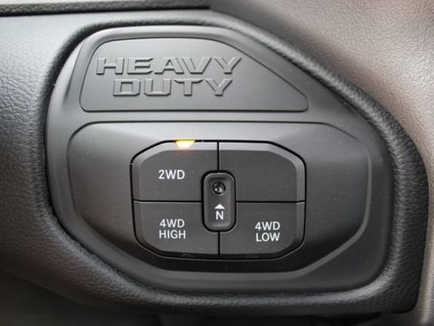New 2026 RAM 2500 Laramie w/ Night Edition AWD/4WD image 20