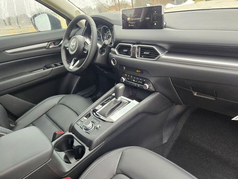 New 2025 MAZDA CX-5 AWD 2.5 S w/ Preferred Package image 6