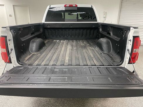 Used 2017 GMC Sierra 1500 SLE w/ SLE Value Package image 13