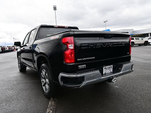 Used 2024 Chevrolet Silverado 1500 LT image 8
