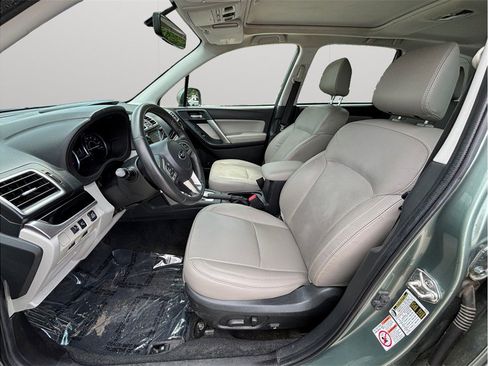 Used 2018 Subaru Forester 2.5i Limited w/ Popular Package #2 AWD/4WD image 2