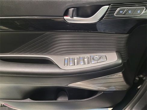 Used 2024 Hyundai Palisade Calligraphy image 28