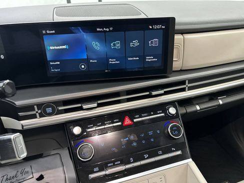 Used 2024 Hyundai Santa Fe SEL FWD image 29