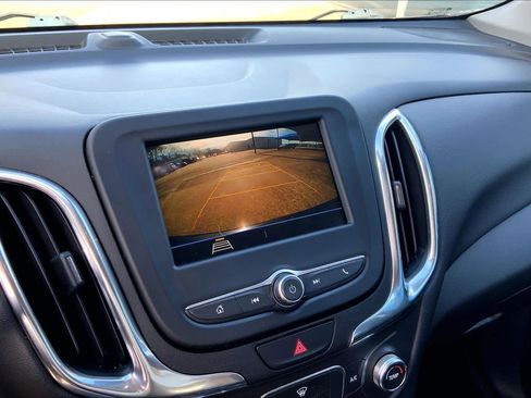 Used 2019 Chevrolet Equinox LT image 25