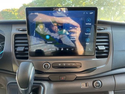 Used 2022 Ford Transit 350 XLT image 22