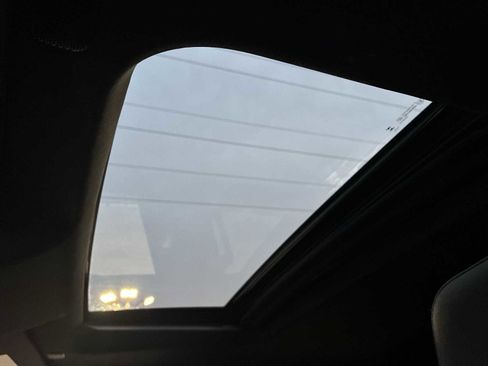 Certified 2023 GMC Sierra 1500 AT4 w/ Technology Package image 19