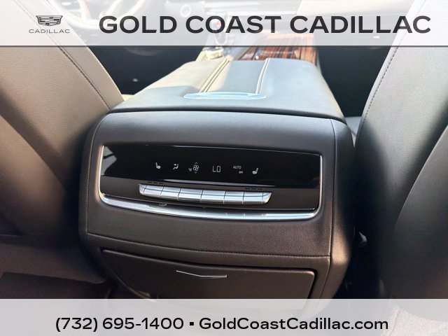 Used 2021 Cadillac Escalade Premium Luxury w/ Driver Assist Tech Package AWD/4WD image 11
