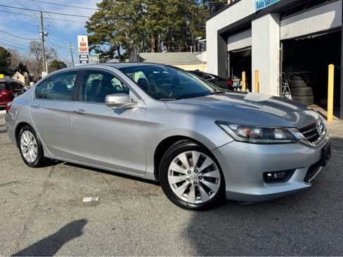 Used 2014 Honda Accord EX-L image 1