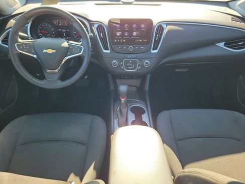 Certified 2024 Chevrolet Malibu RS image 11