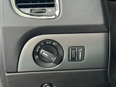 Used 2020 Dodge Durango R/T w/ Blacktop Package image 31