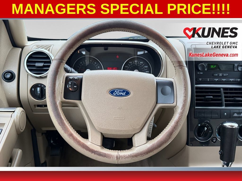Used 2007 Ford Explorer XLT AWD/4WD image 13