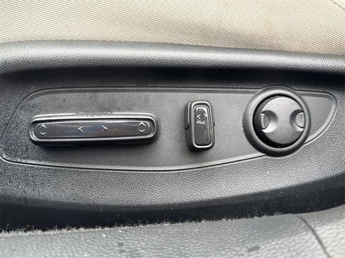 Certified 2023 Honda Accord EX image 19