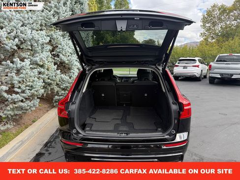 Used 2025 Volvo XC60 B5 Plus image 34