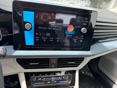 New 2026 Volkswagen Jetta SE FWD image 23