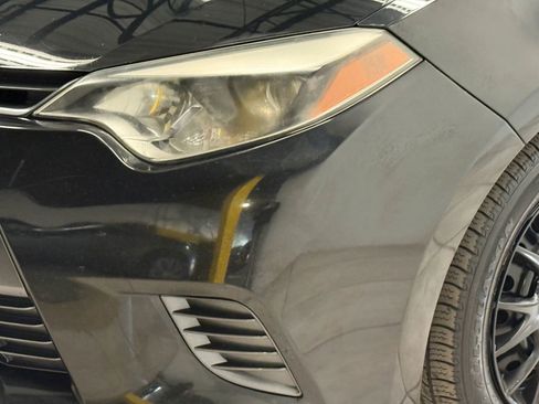 Used 2015 Toyota Corolla LE image 4