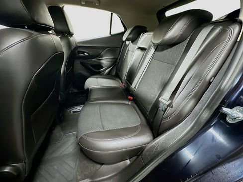 Used 2022 Buick Encore Preferred w/ Safety Package image 24