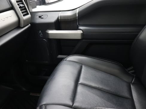 Used 2021 Ford F250 Lariat AWD/4WD image 14