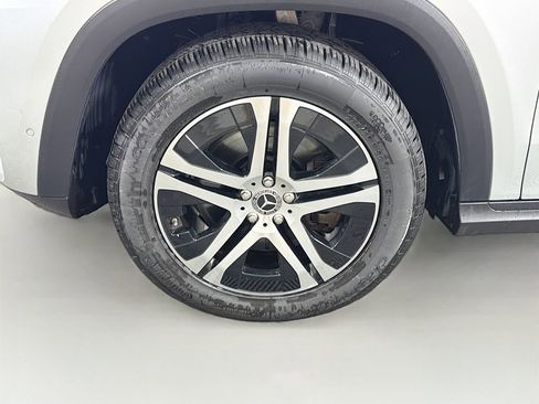 Used 2021 Mercedes-Benz GLS 450 4MATIC image 34