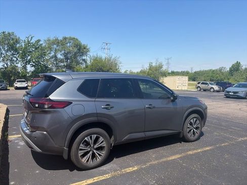 Used 2021 Nissan Rogue SV AWD/4WD image 4