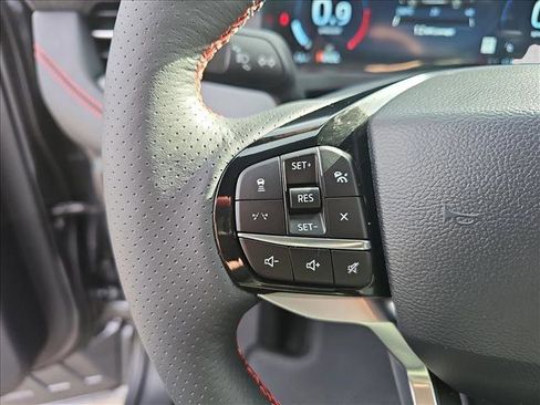 New 2026 Ford Explorer ST-Line w/ ST-Line Street Pack image 17