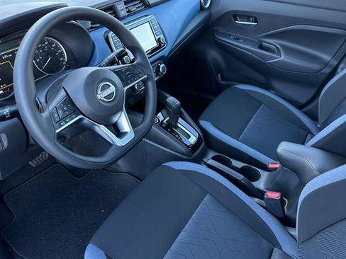 New 2025 Nissan Versa SV image 10