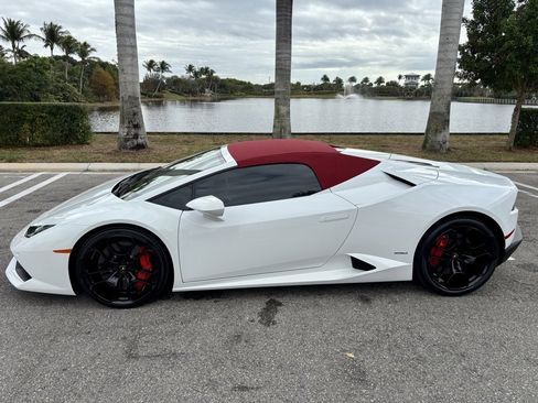 Used 2017 Lamborghini Huracan LP 610-4 image 33