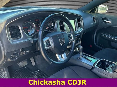 Used 2014 Dodge Charger R/T w/ Blacktop Package image 14