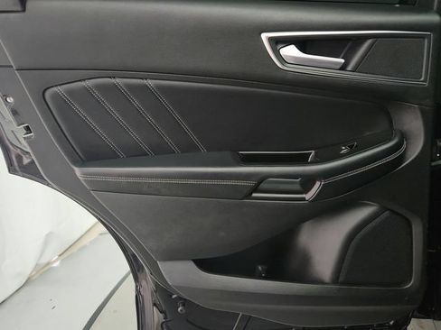 Used 2018 Ford Edge Sport w/ Equipment Group 401A AWD/4WD image 29