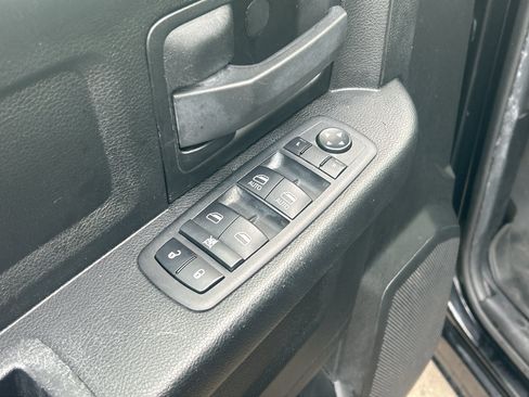Used 2023 RAM 1500 Tradesman AWD/4WD image 17