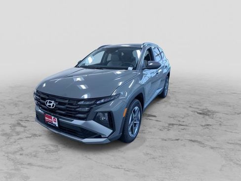 Used 2025 Hyundai Tucson SEL AWD/4WD image 6