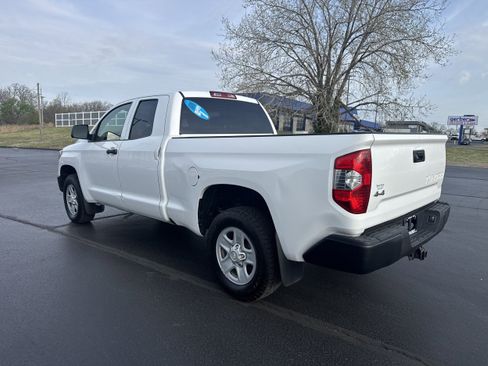 Used 2019 Toyota Tundra SR image 3