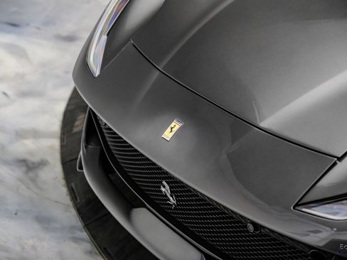 Used 2023 Ferrari 812 GTS RWD image 40