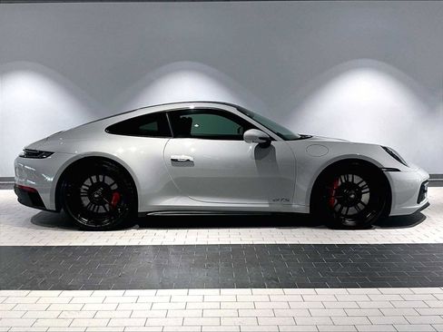 Used 2023 Porsche 911 Carrera GTS image 11