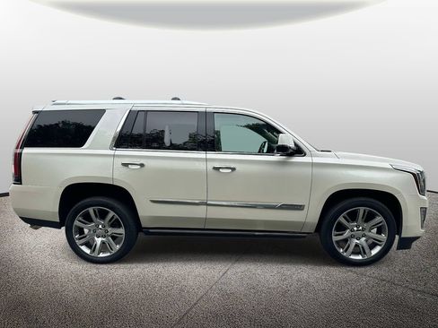 Used 2015 Cadillac Escalade Premium AWD/4WD image 5