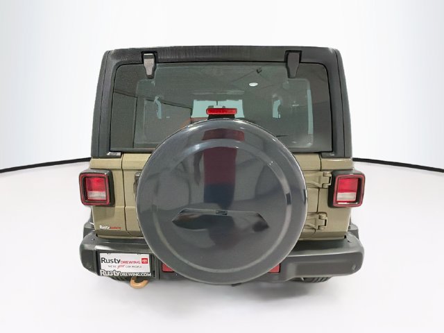 Used 2025 Jeep Wrangler Sport AWD/4WD image 6