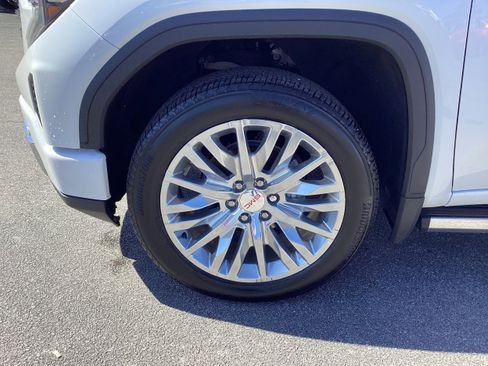 Used 2024 GMC Sierra 1500 Denali w/ Denali Reserve Package image 9