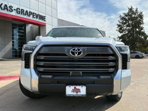 Used 2023 Toyota Tundra Limited AWD/4WD image 3