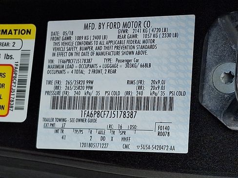 Used 2018 Ford Mustang GT Premium RWD image 29