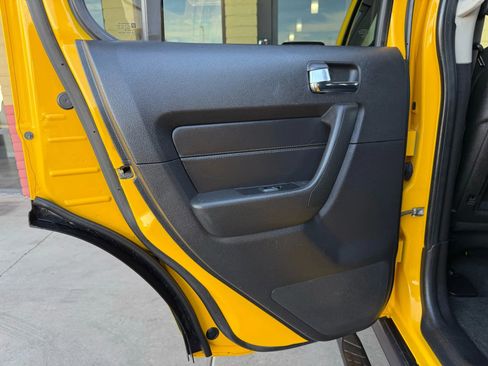 Used 2007 HUMMER H3 image 21