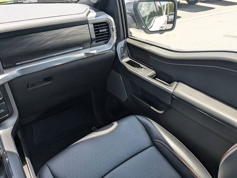 New 2025 Ford F150 Lariat w/ Equipment Group 502A High image 20