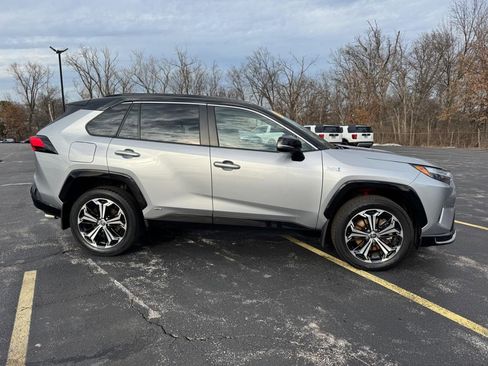 Used 2023 Toyota RAV4 XSE w/ Weather Package AWD/4WD image 3