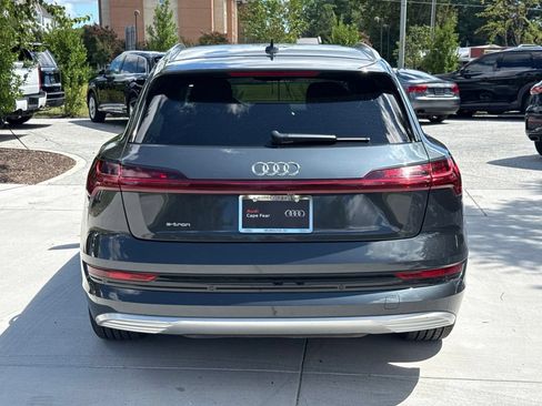 Used 2019 Audi e-tron Premium Plus AWD/4WD image 6
